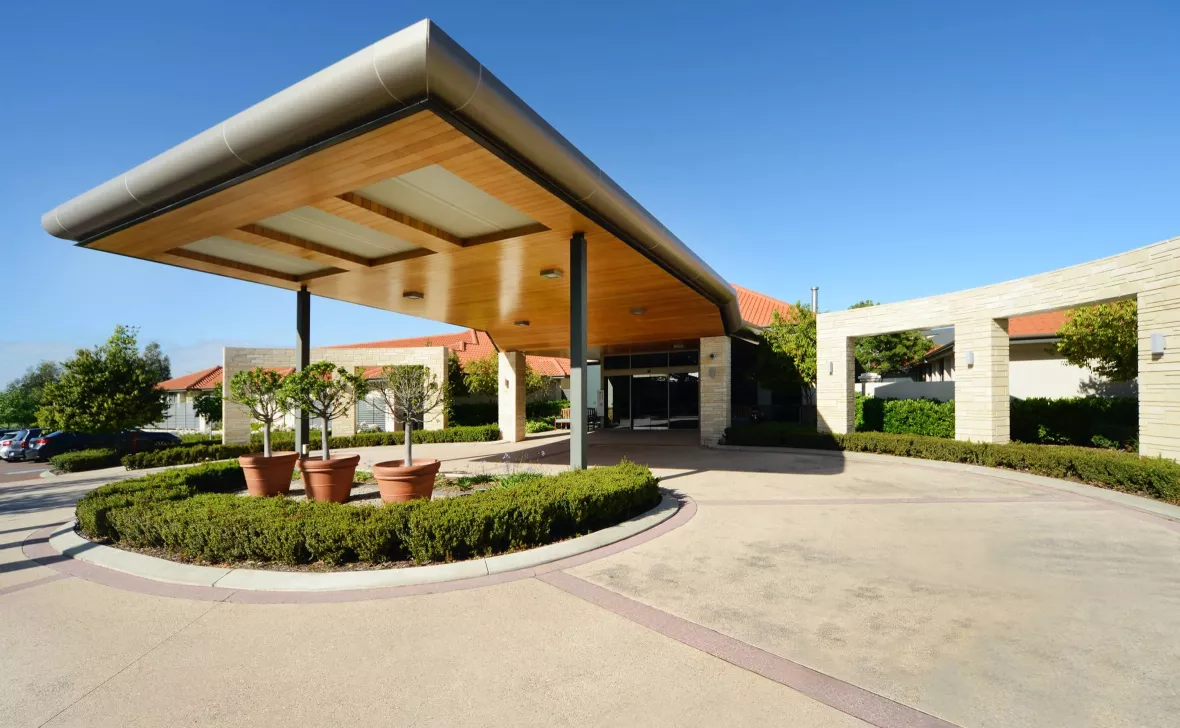 Murdoch Gardens building