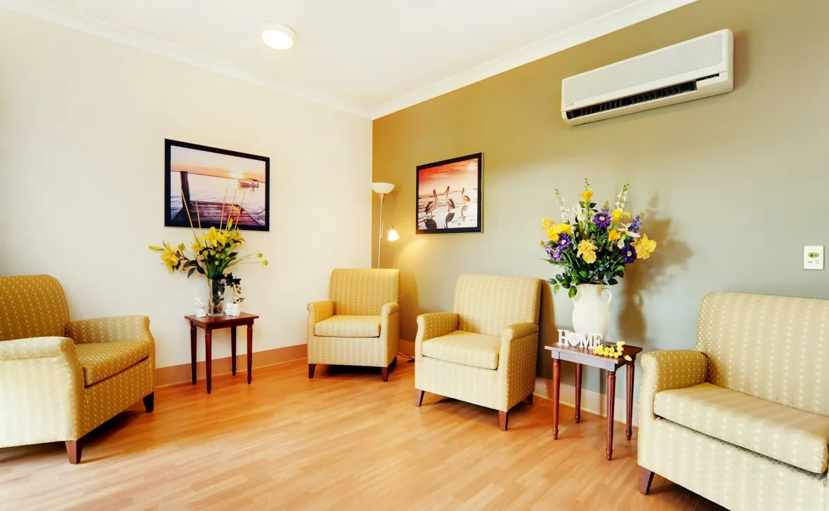Warrnambool Place