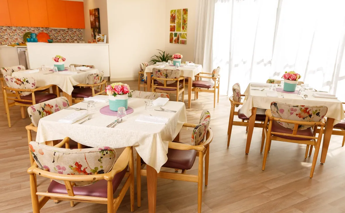 Kawana Waters dining