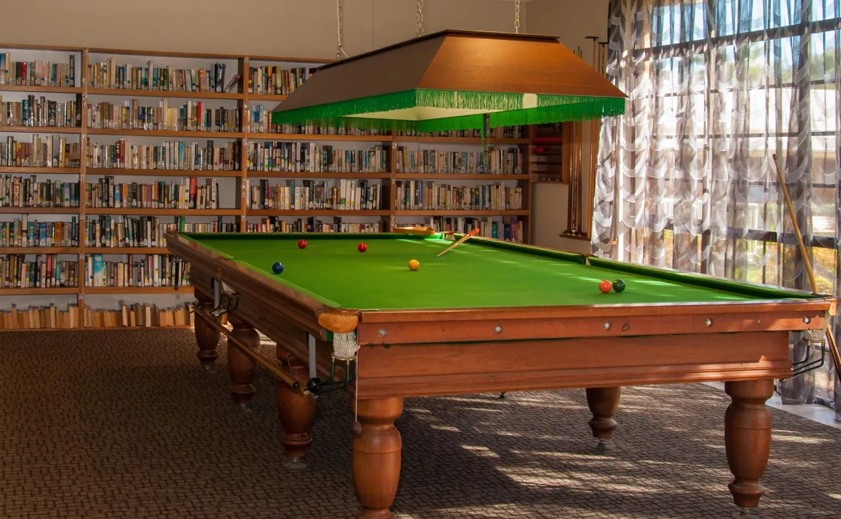 Tweed Valley pool table