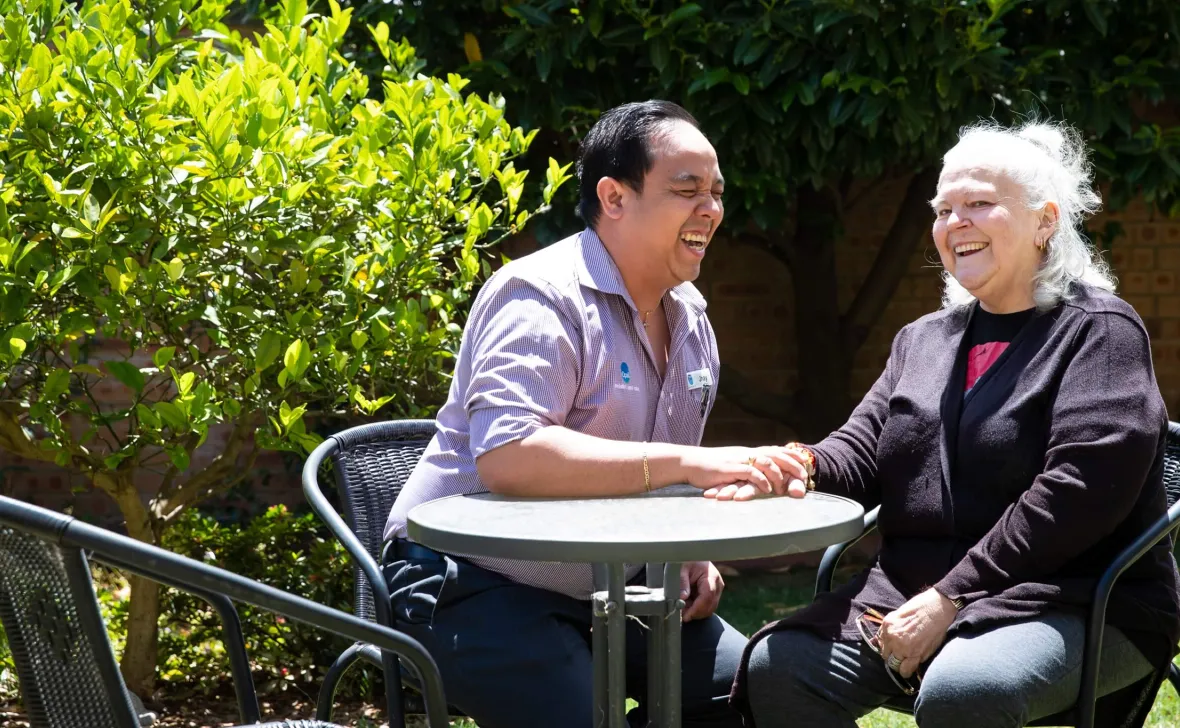 Katoomba Viewsresidents sitting at table
