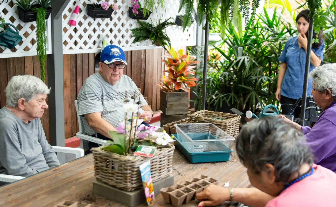 Annandale Grove residents at table