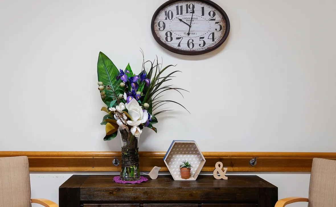 Canterbury Place table