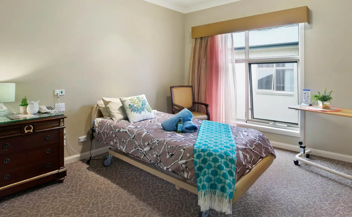 Coffs Harbour Grange bedroom