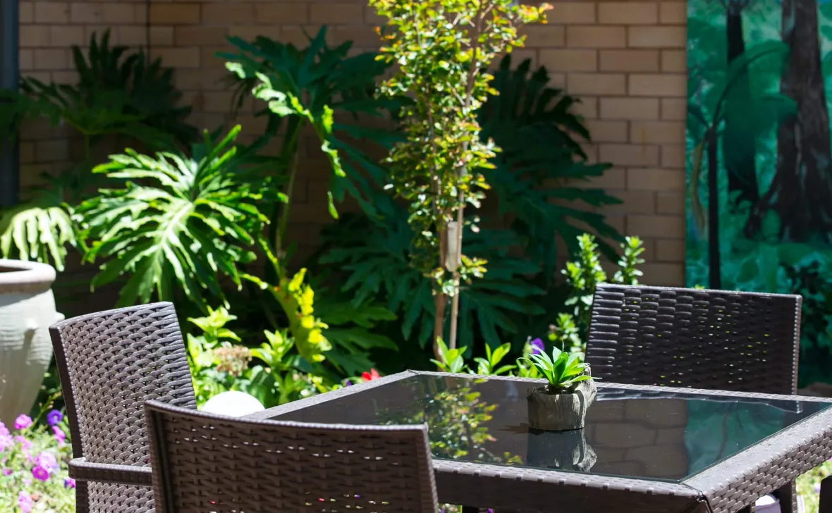 Dubbo Homestead outdoor seating