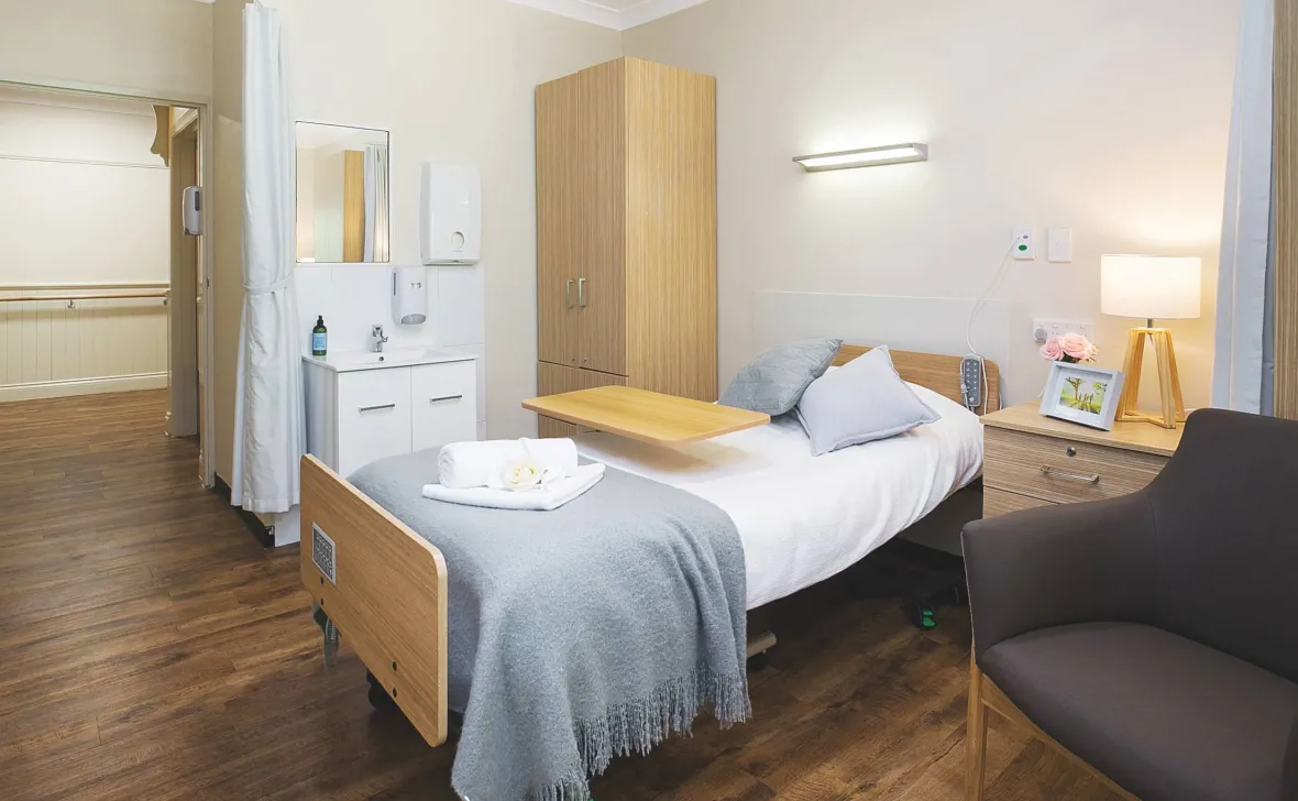 Broadwater Grove bedroom