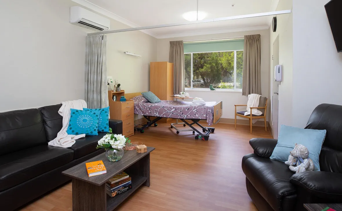Narrandera Homestead bedroom
