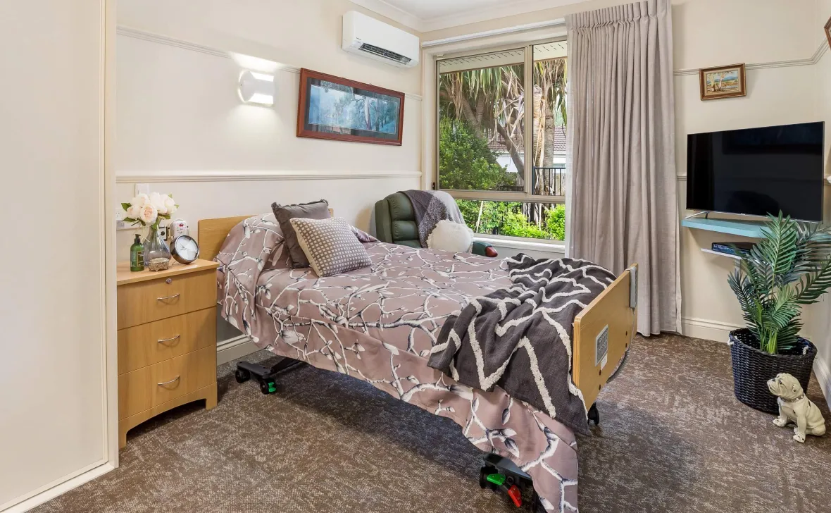 Carseldine Greens bedroom