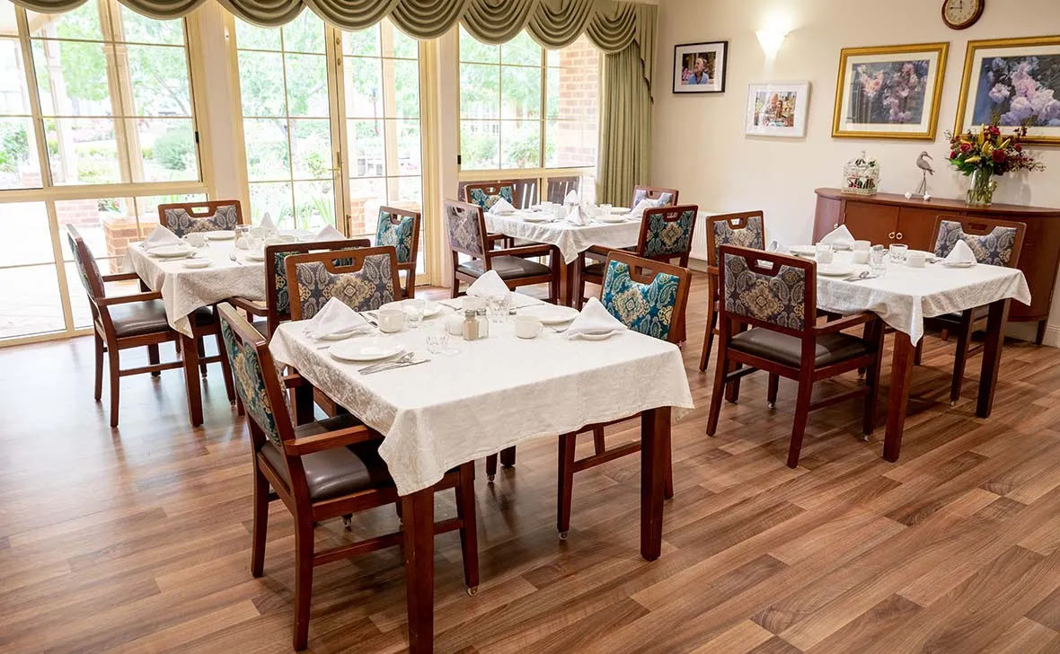 Bairnsdale Parklands_dining