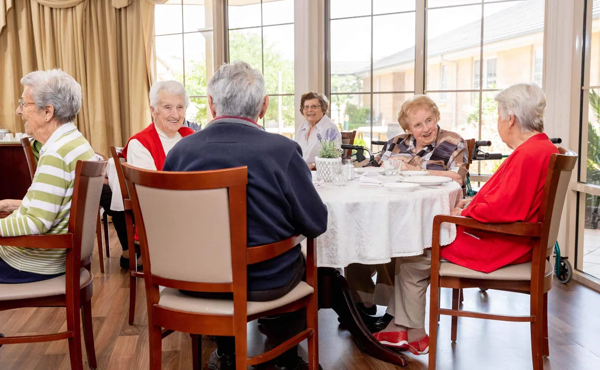 Paynesville Gardens Residents in Dining room02