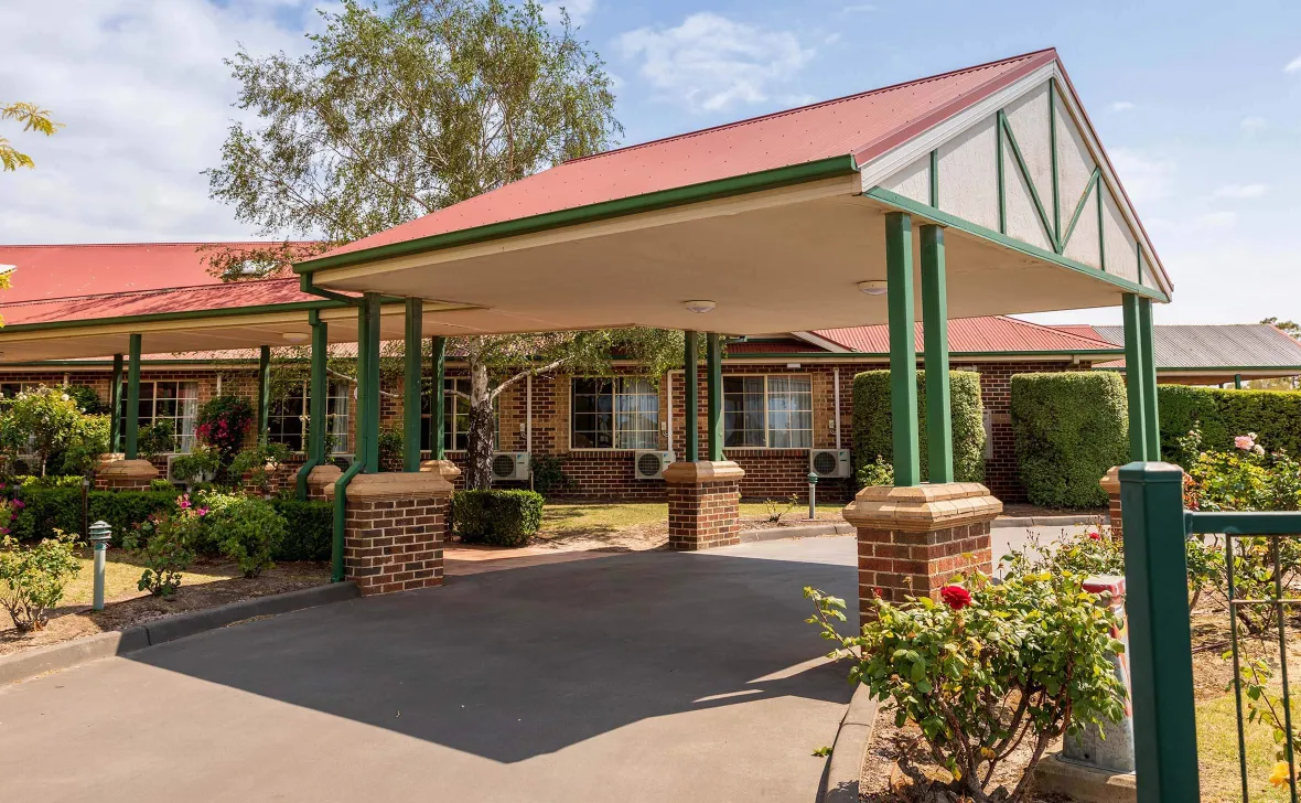 Paynesville Gardens Front side