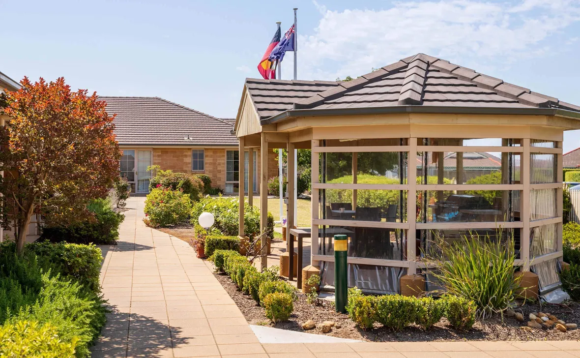 Paynesville Gardens Greenhouse