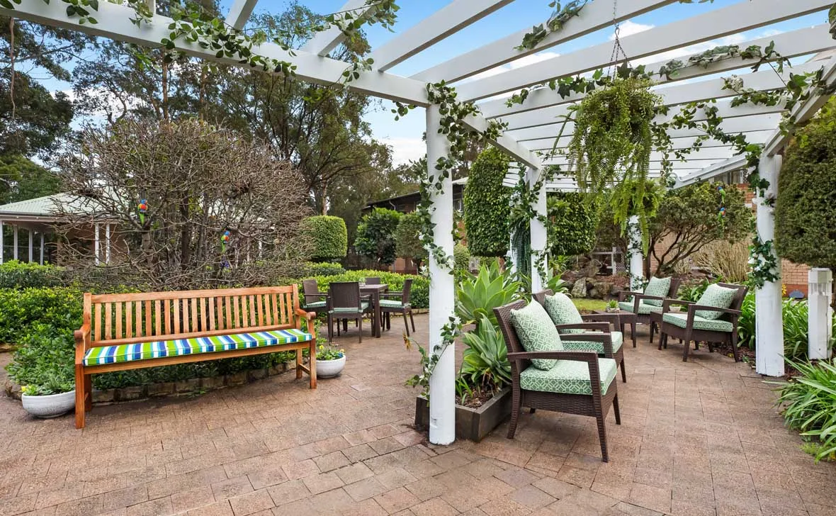 Killarney_Vale_Outside03