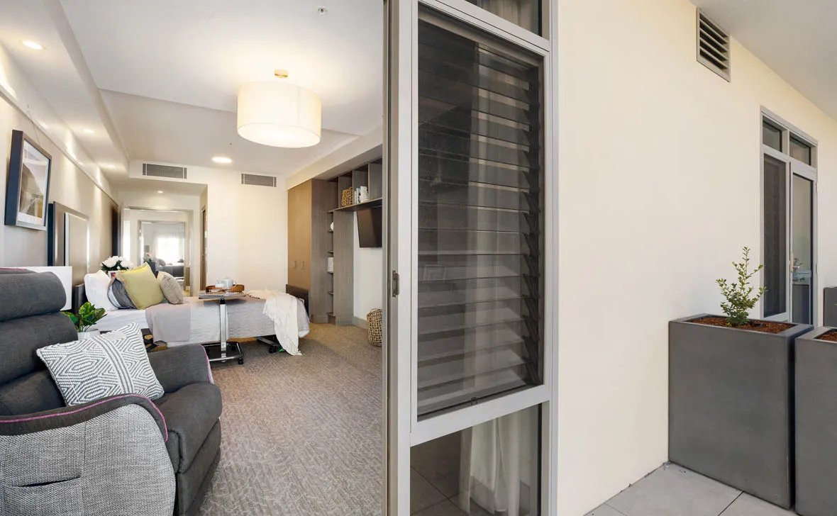 Meadowbank_Grove_Bedroom_Balcony
