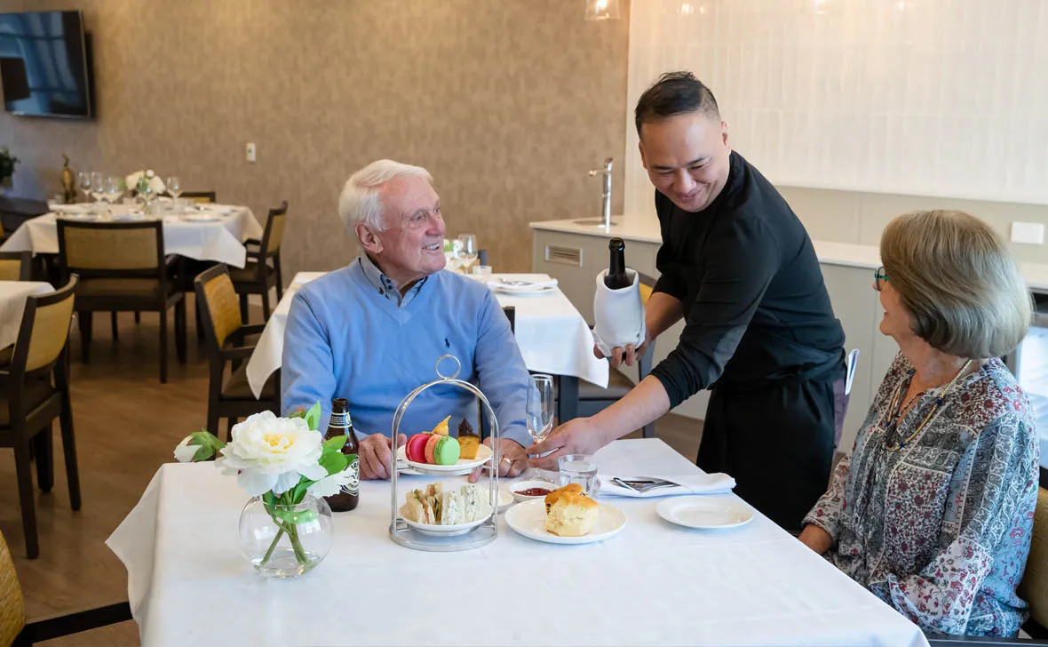 Meadowbank_Grove_Dining