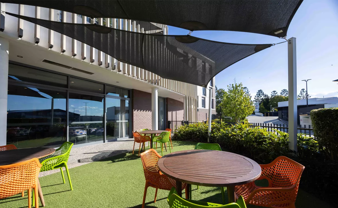 North Lakes Terrace