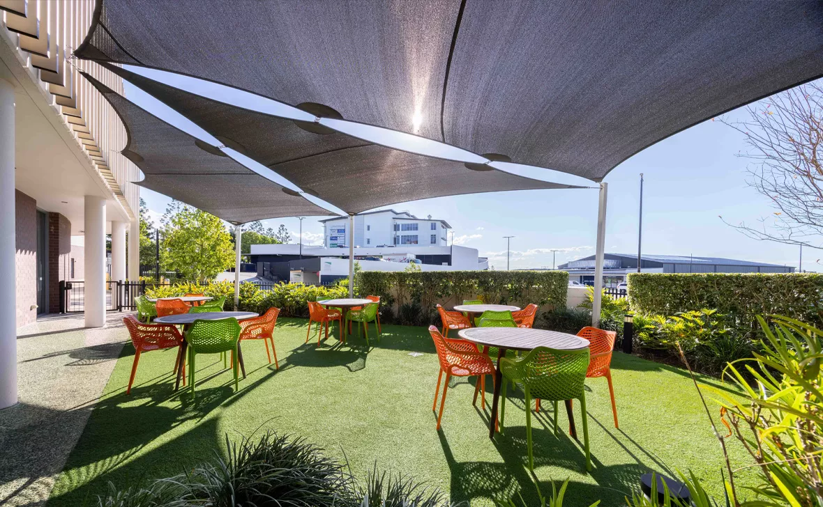 North Lakes Terrace