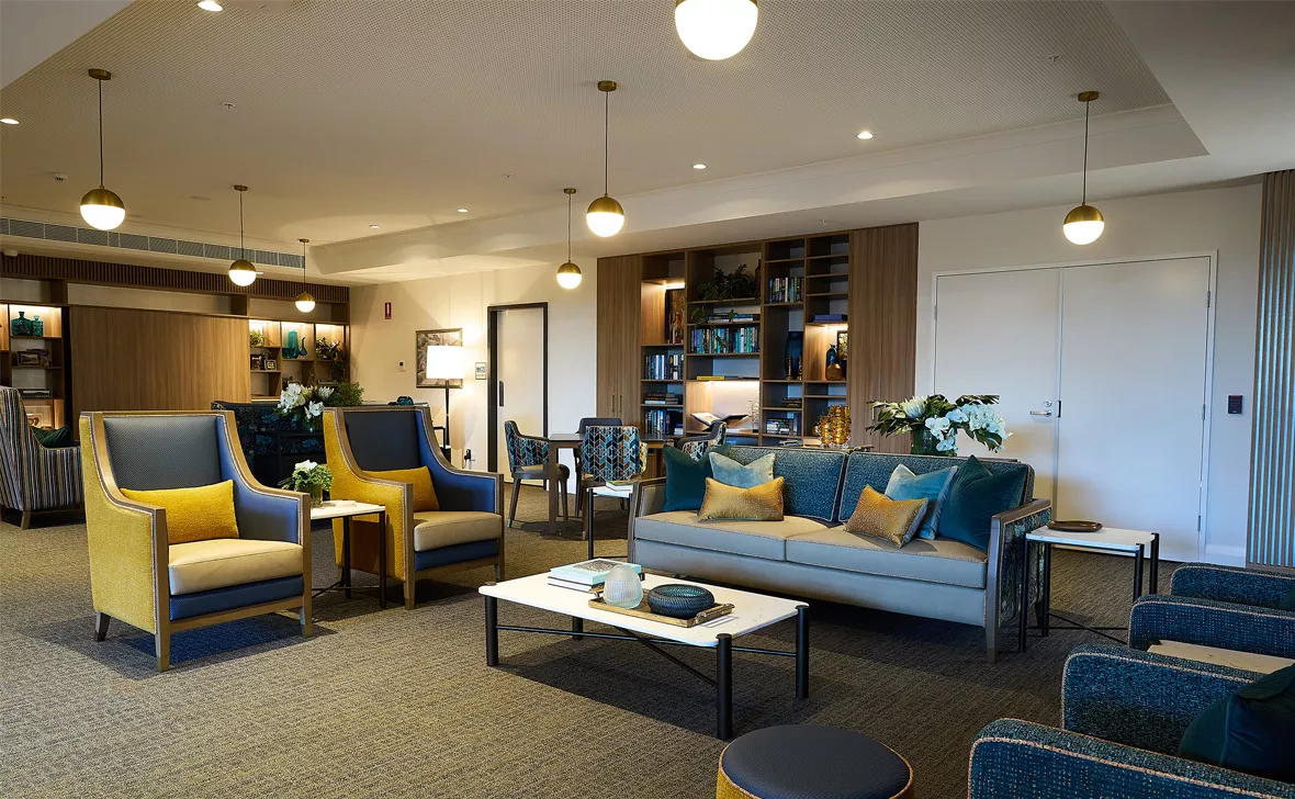Epping Grand