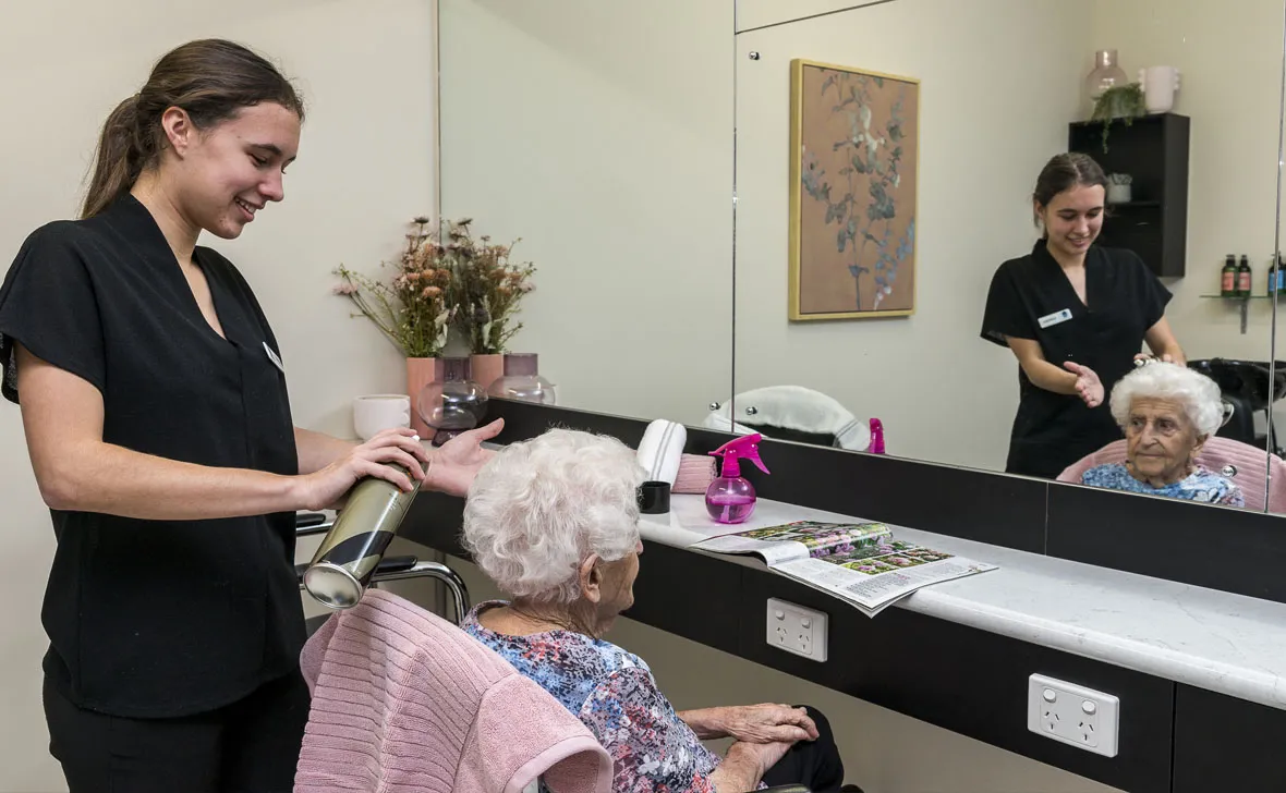Melville Parkside Salon