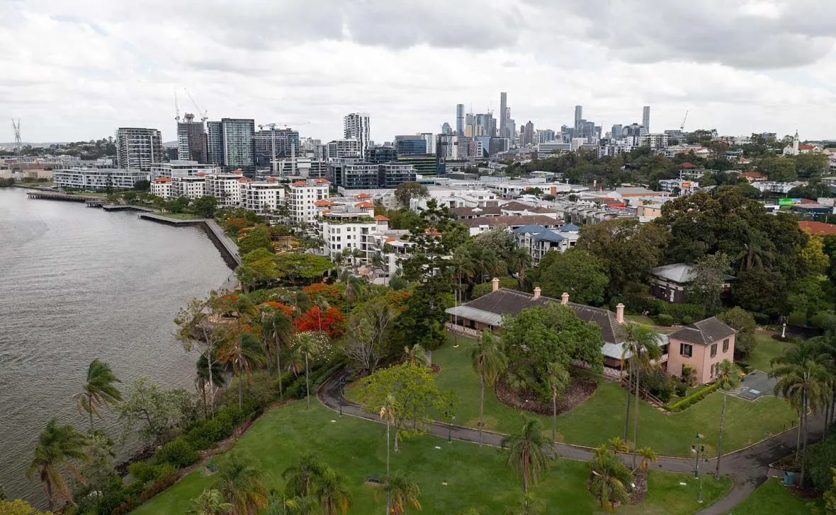 Newstead Grand