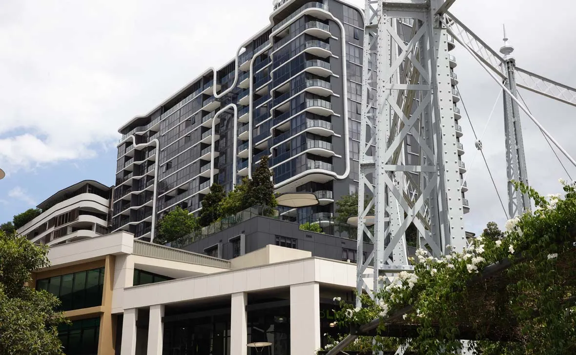 Newstead Grand