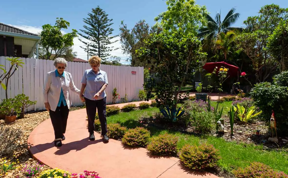 Narraweena Grove