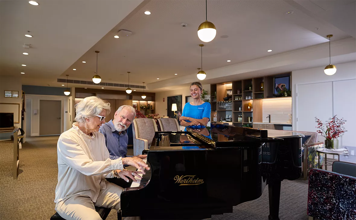 Epping Grand