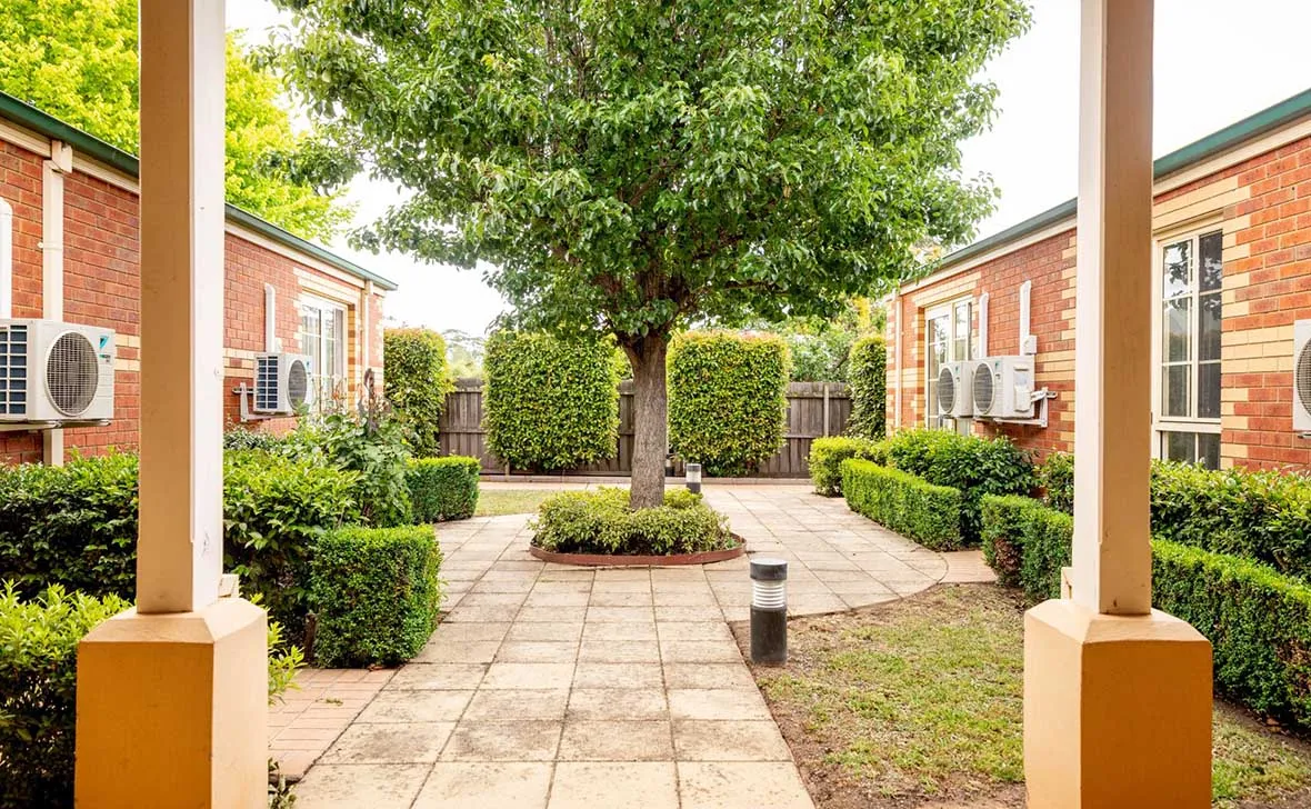 Sale Gardens