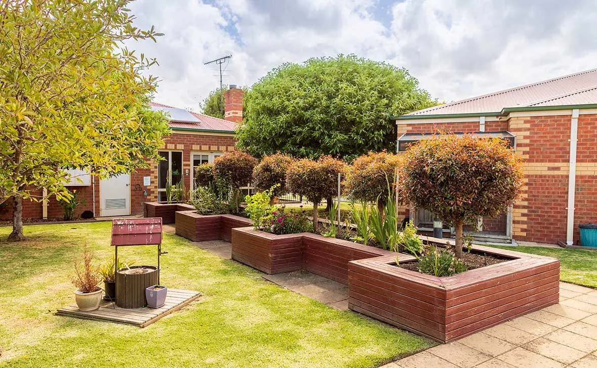 Sale Gardens