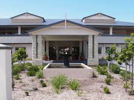 Coffs Harbour Grange - Main Entrance Mobile