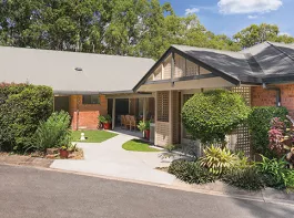 Broadwater Grove - Entrance