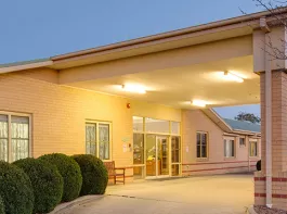 Epping Meadows Front Entrance - Mobile