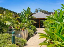 Raymond Terrace Gardens