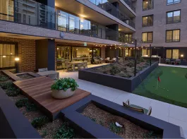Epping Grand