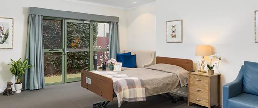 Kew Grove premium suite room 