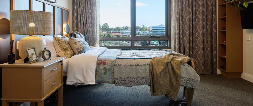 Epping Grand Classic Plus Bedroom